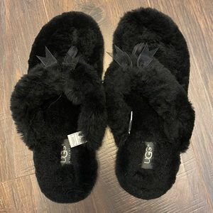 UGG Slippers Size 8